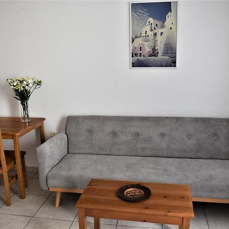 Emorfia Apartment Камари Экстерьер фото