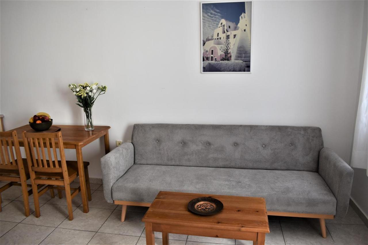 Emorfia Apartment Камари Экстерьер фото